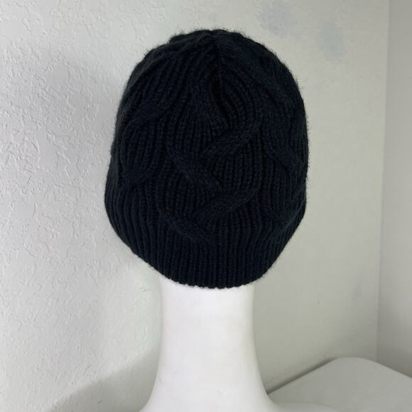 Under Armour Black Knitted Beanie Hat One Size, fall, winter, warm, cold weather - Picture 4 of 7